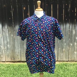 M & M Official Merchandise Men Button Down shirt.